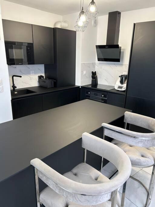 Appart Duplex 87M2 Pres D'Airbus Apartment Toulouse Ngoại thất bức ảnh